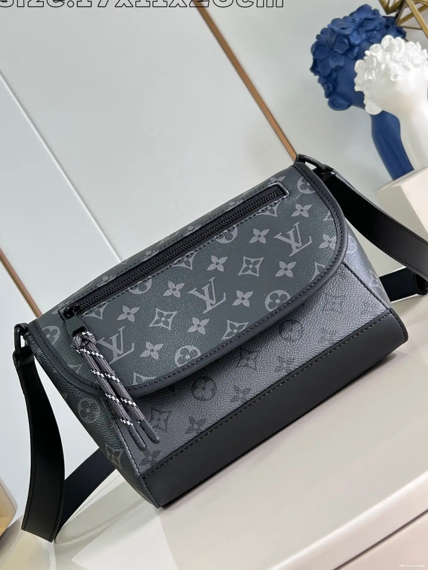 Aaa replica bags Pulse Louis Vuitton Messenger 0702